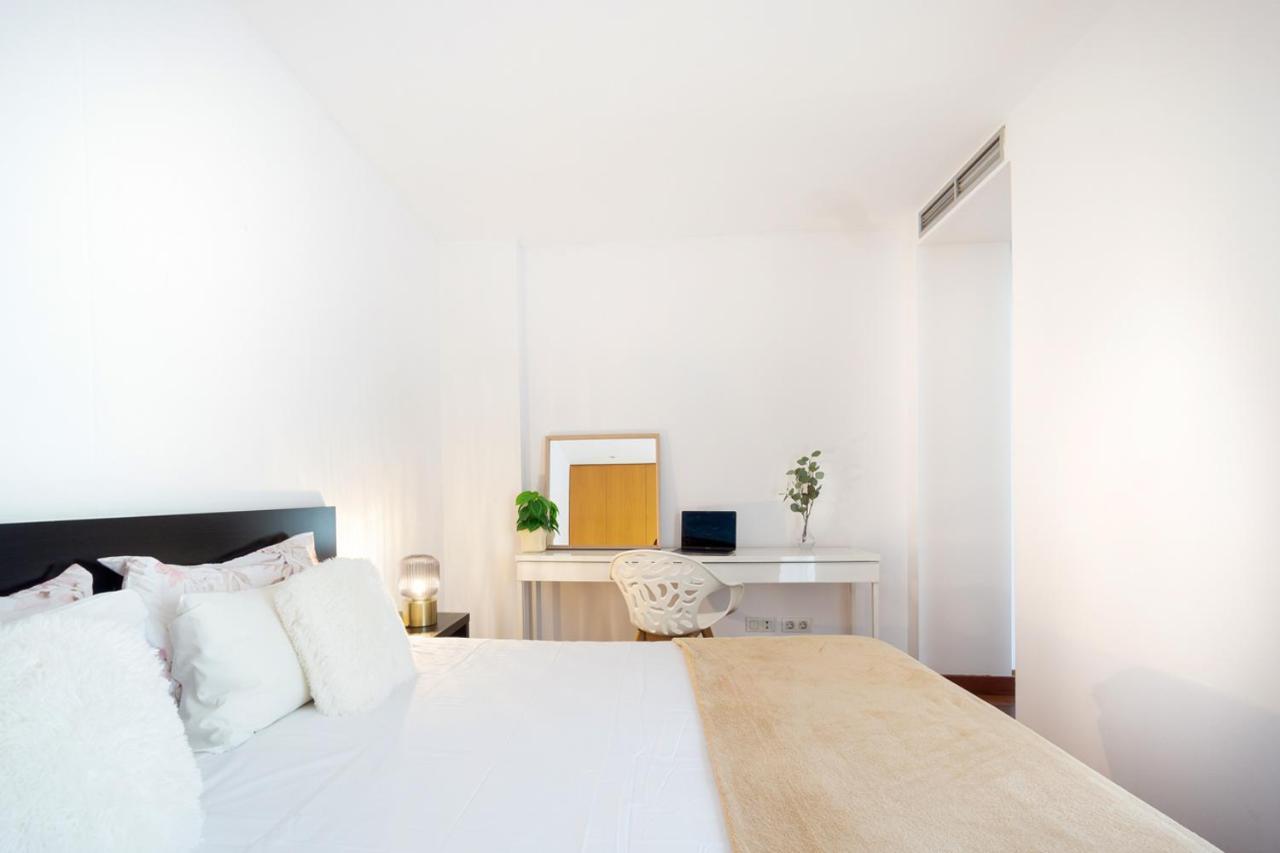 Enjoy Apartments Maria II Barcelona Exterior photo